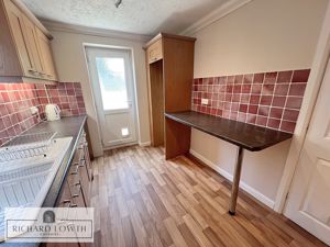 Kitchen- click for photo gallery